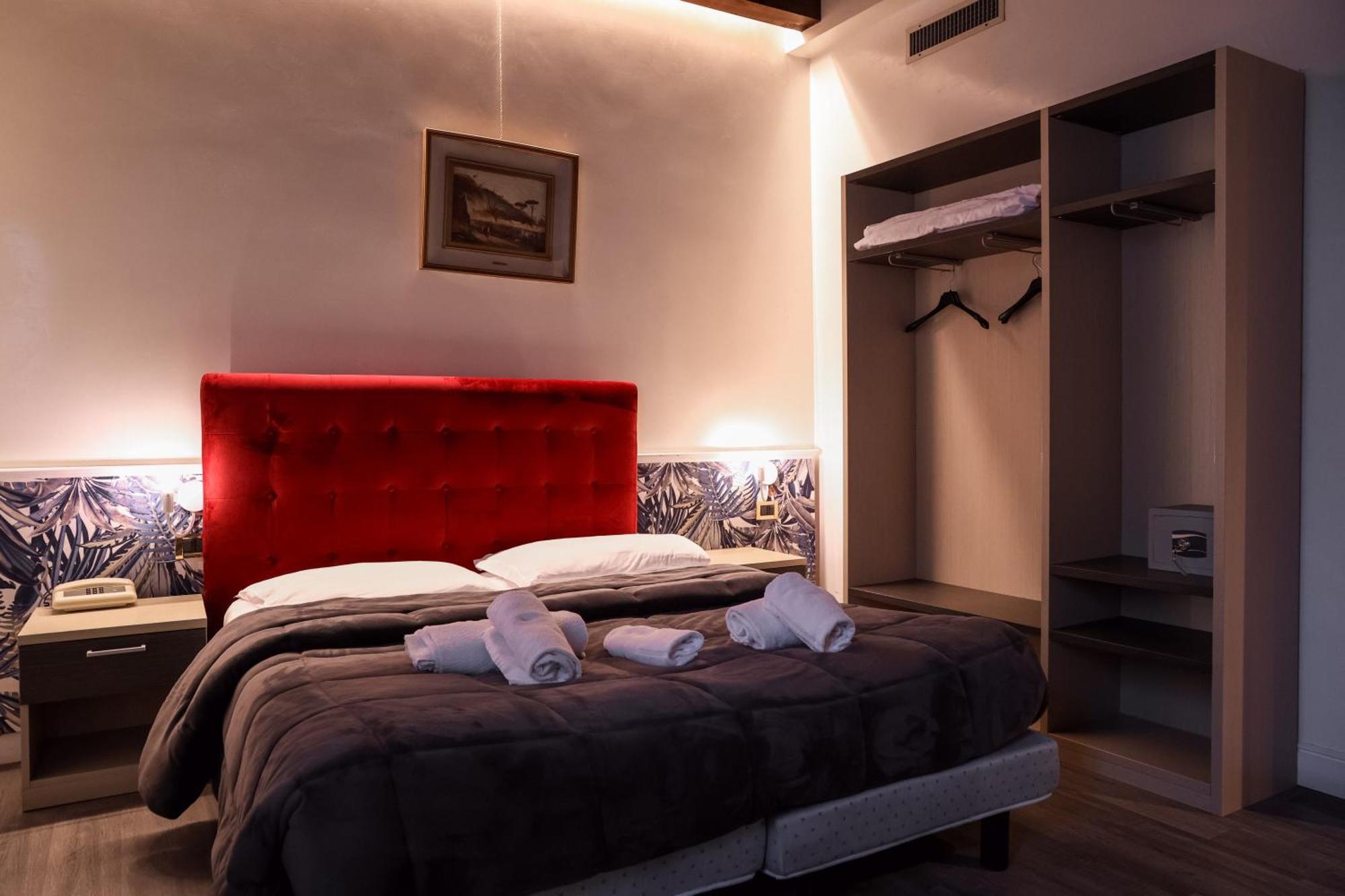 Hotel Sara Mestre