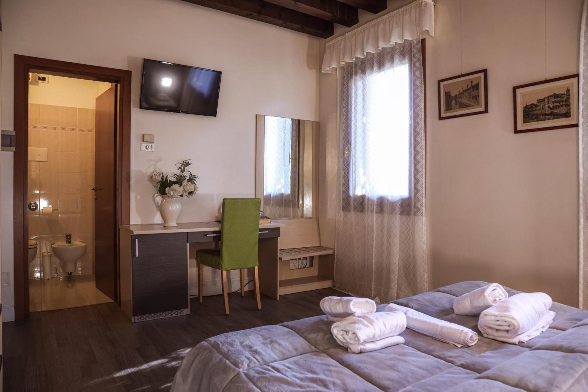 Sara Hotel