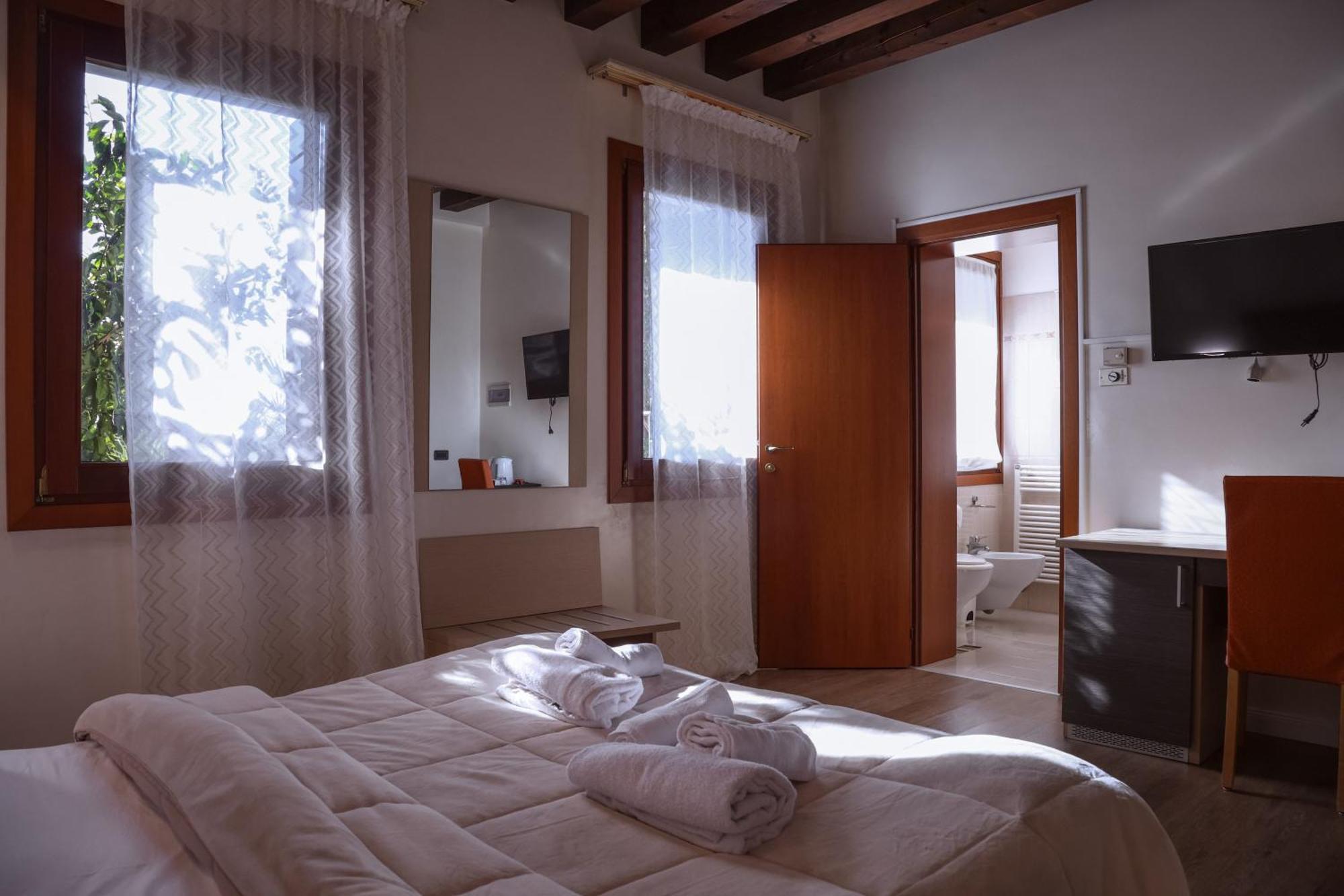 Hotel Sara